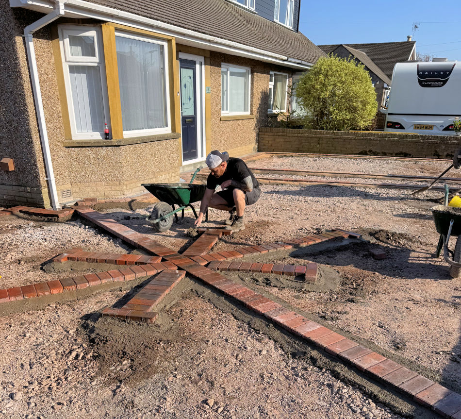 BLOCK PAVING CONTRACTORS BARROW
