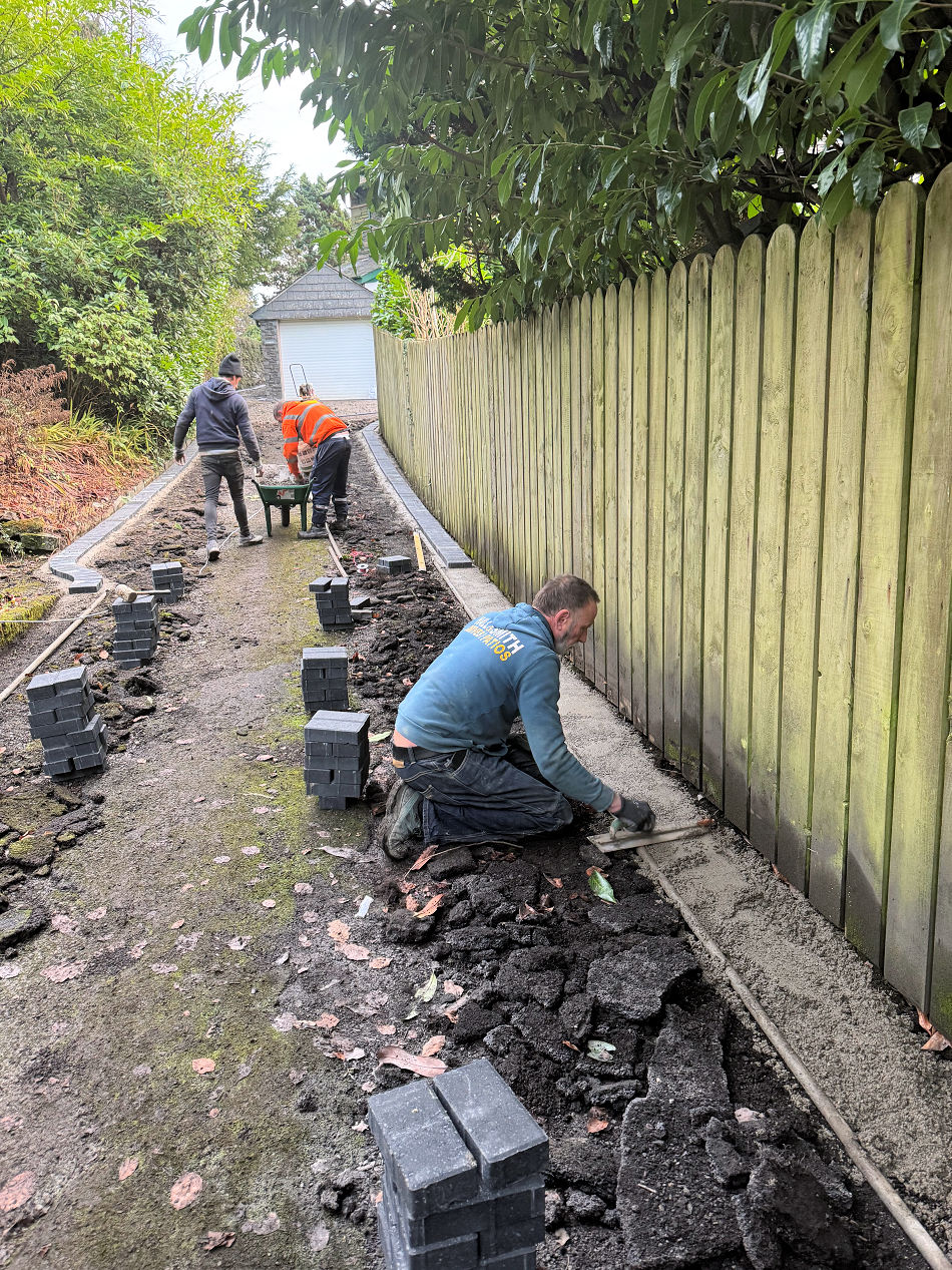 TARMAC DRIVES IN BARROW IN FURNESS